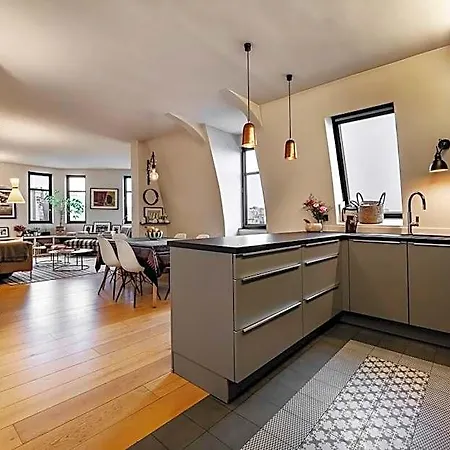 מלון Luxury - Parc Monceau 2*