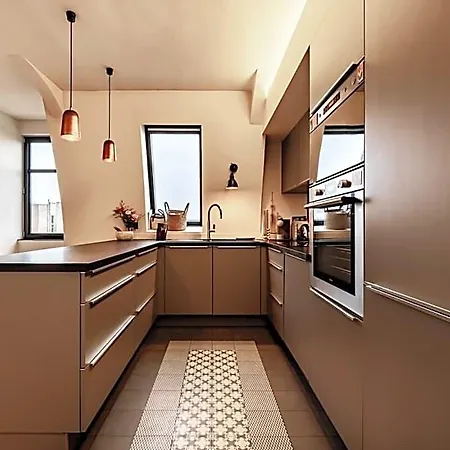 Ξενοδοχείο Luxury - Parc Monceau 2*